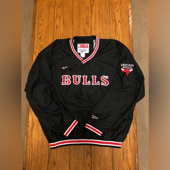 NBA REEBOK BULLS PULLOVER - Picture 1 of 6